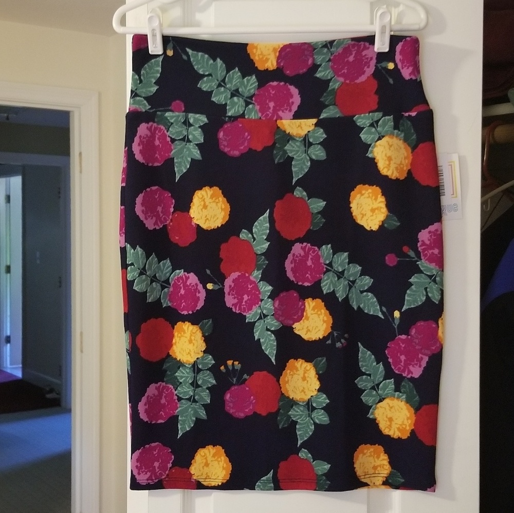Lularoe Cassie